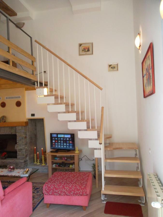 Vesna Loft In Luino Apartment ภายนอก รูปภาพ